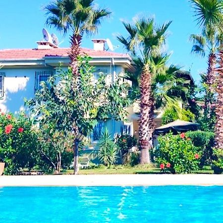 Уютная Квартира Рядом С Морем ケメル エクステリア 写真